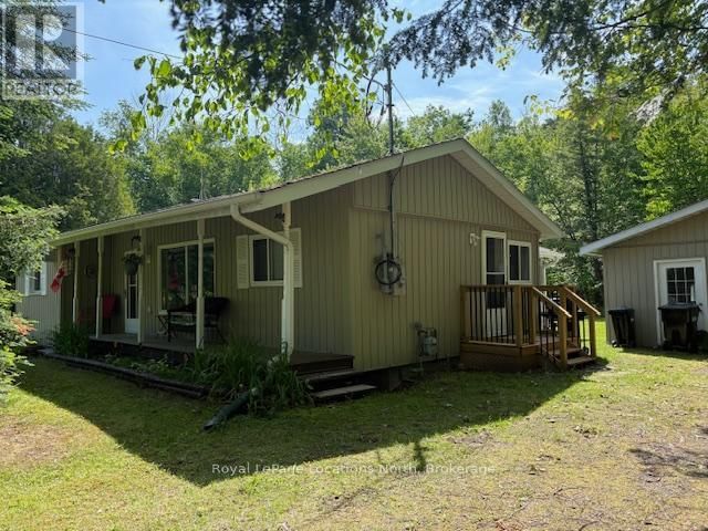 2198 CHAMPLAIN ROAD Image 6