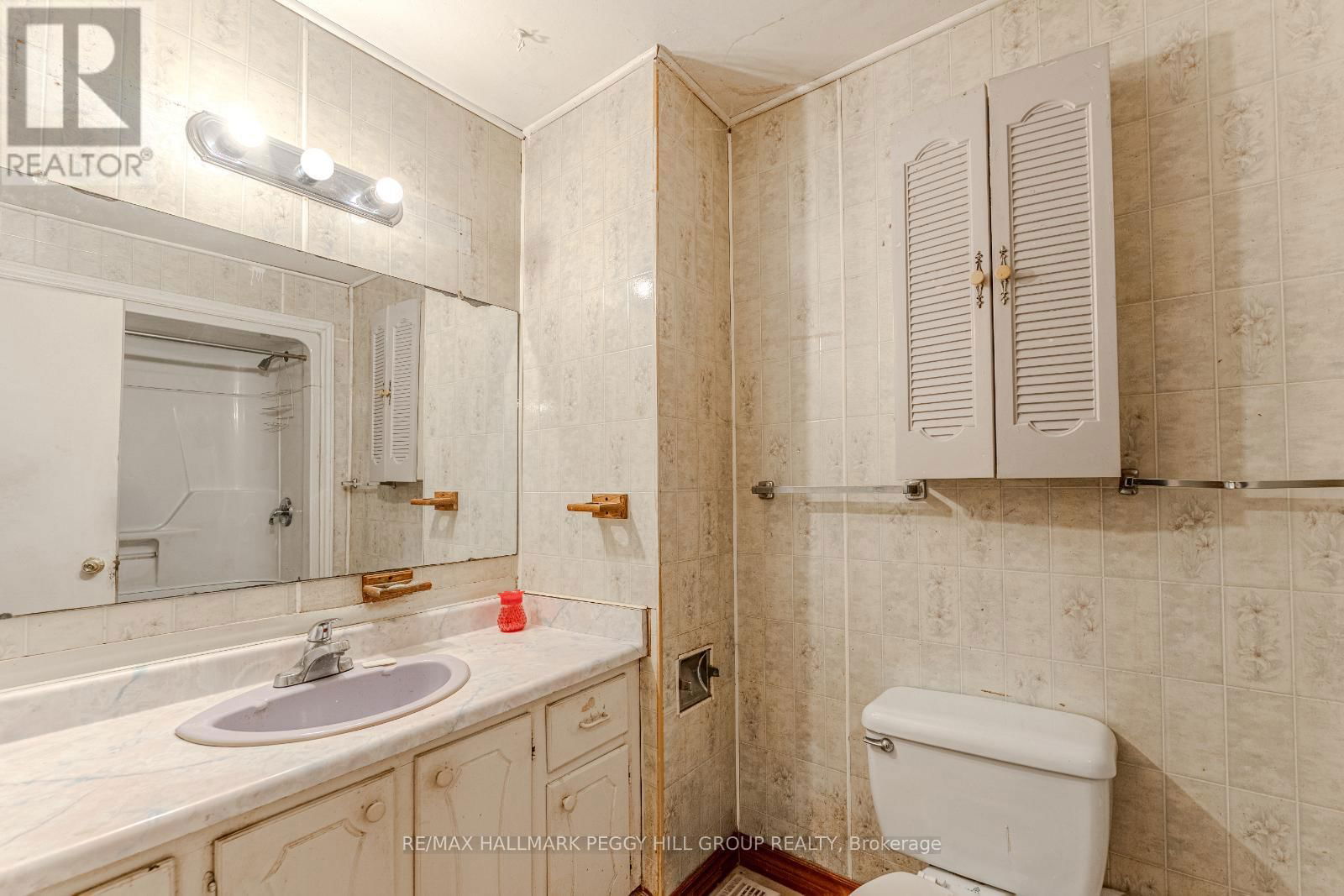 70 HIGHCROFT ROAD Image 10