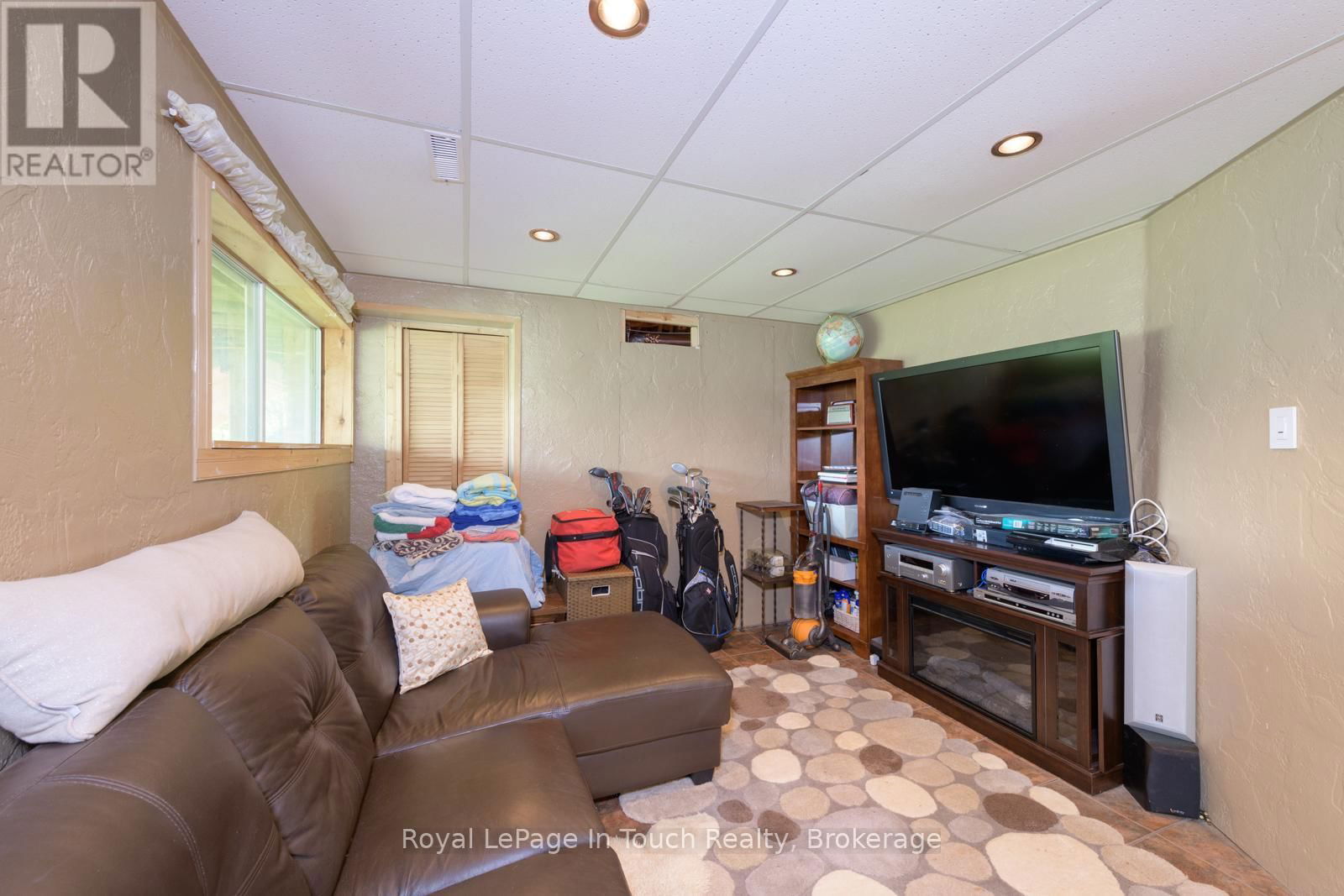 2804 JANES LANE Image 30