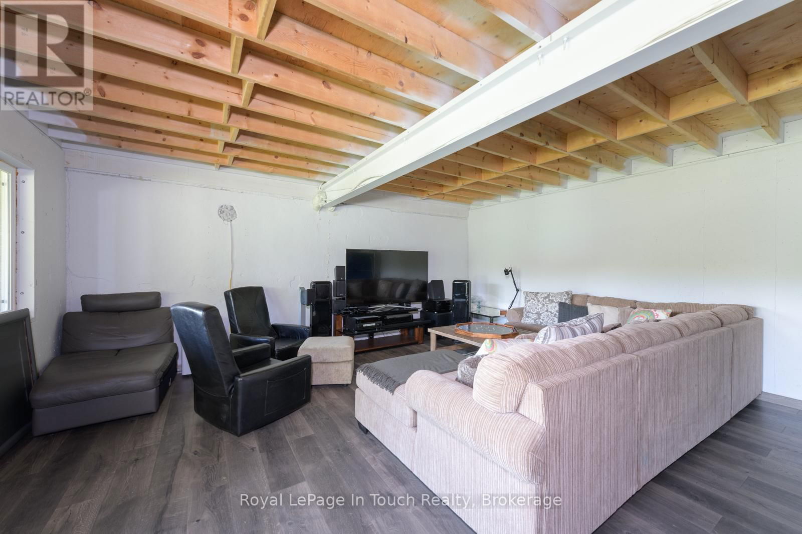 2804 JANES LANE Image 31