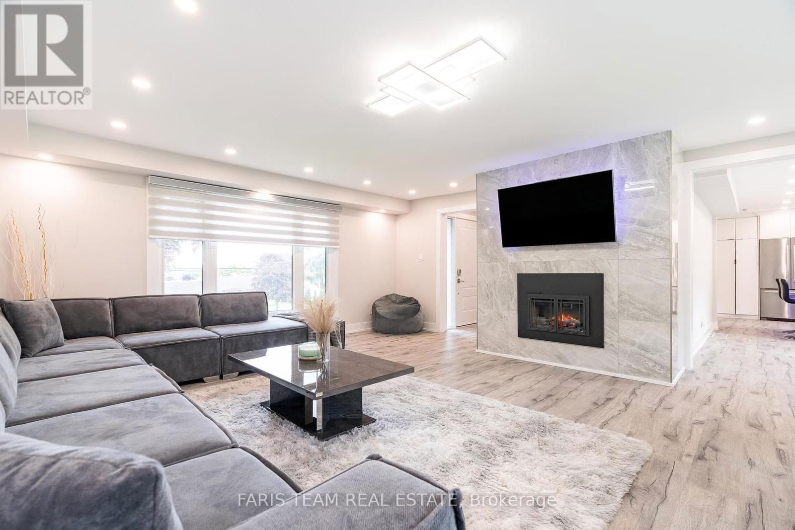 432 EDGEHILL DRIVE Image 14