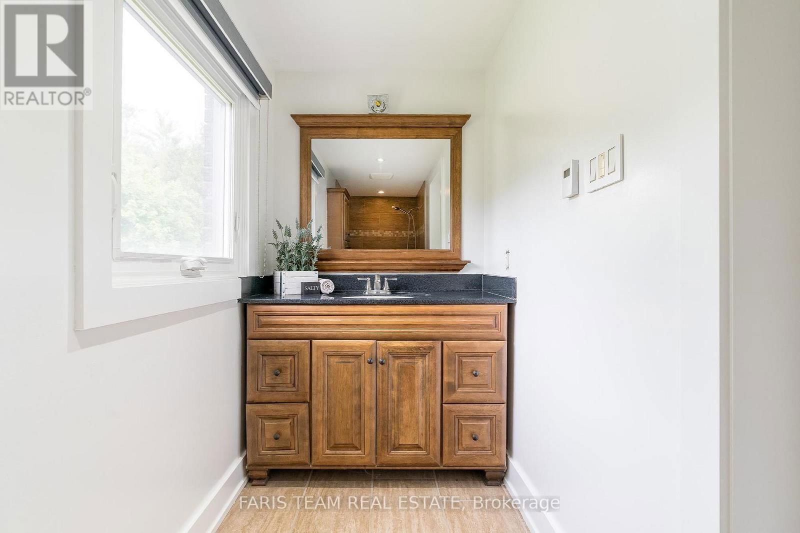 432 EDGEHILL DRIVE Image 21