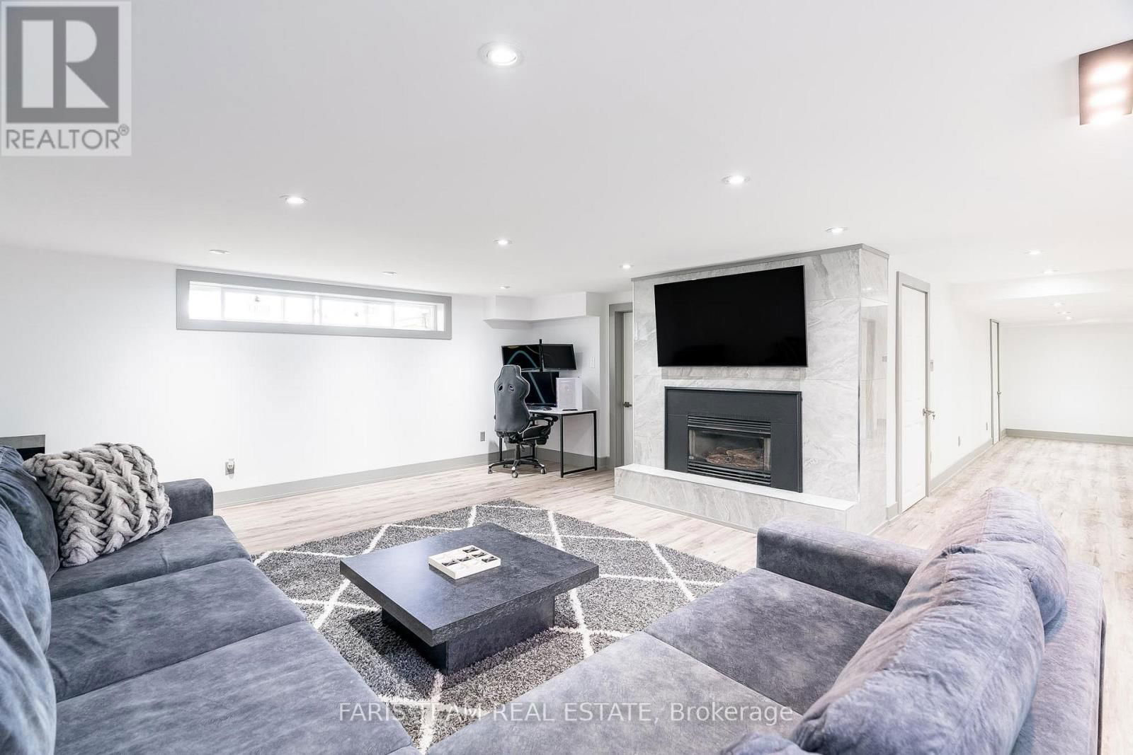 432 EDGEHILL DRIVE Image 30