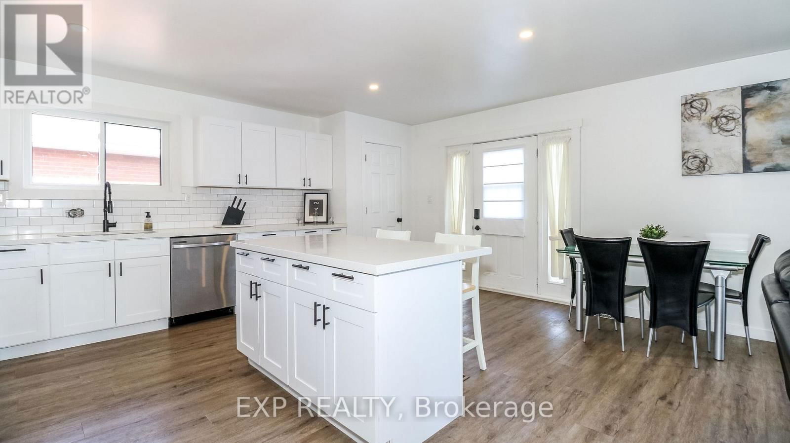5 BOURGEOIS BEACH ROAD Image 12
