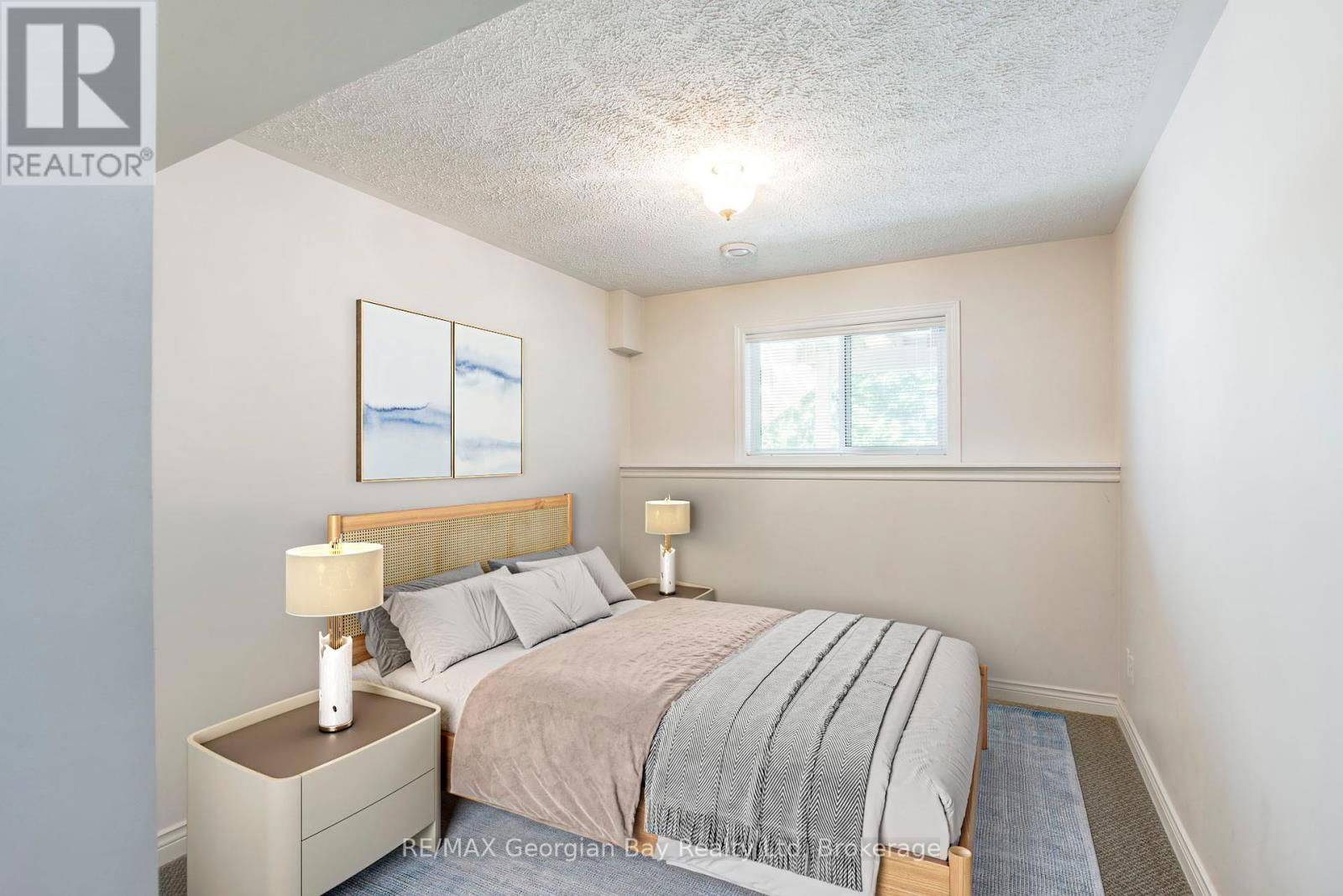 20 - 90 THOMPSON ROAD Image 22