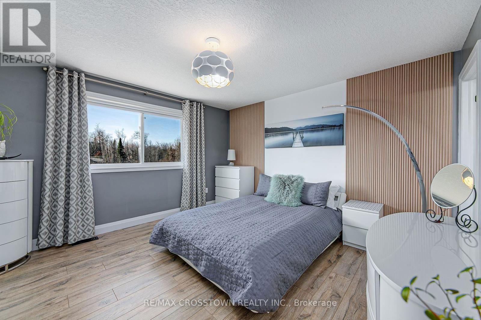56 GRAIHAWK DRIVE Image 19