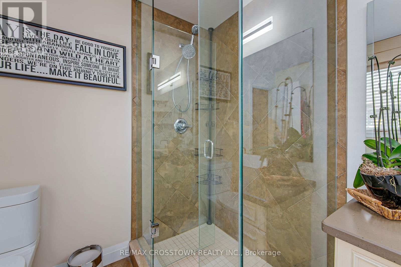 56 GRAIHAWK DRIVE Image 23