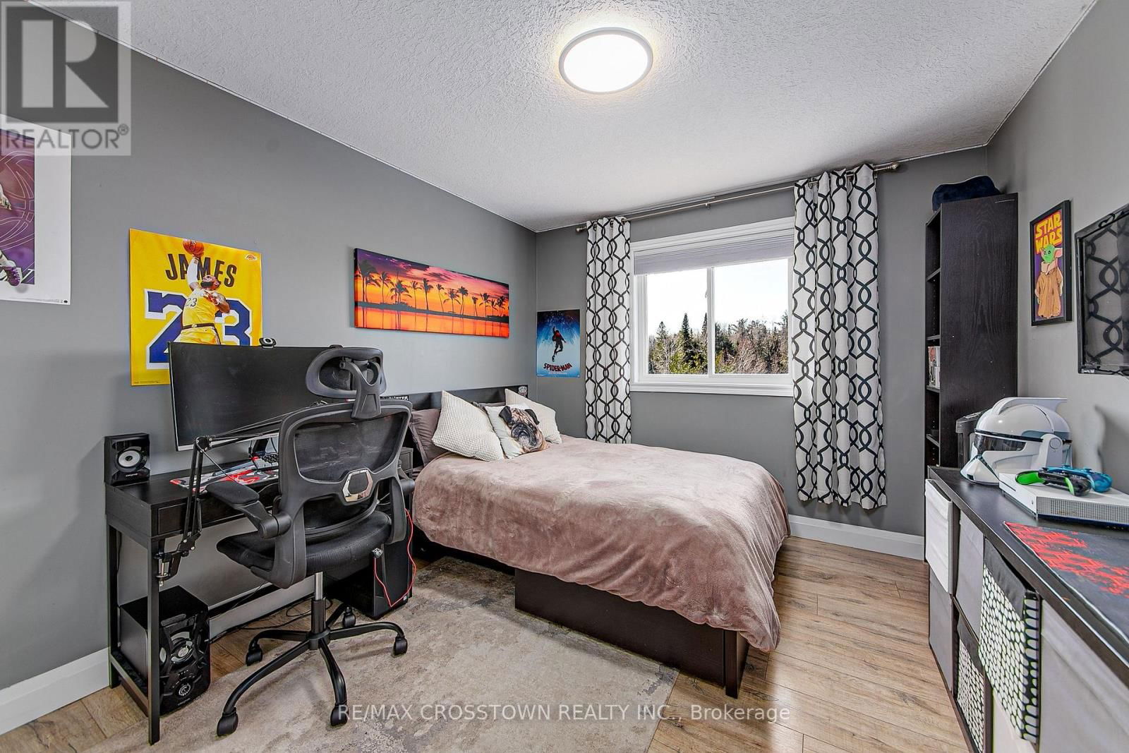 56 GRAIHAWK DRIVE Image 24