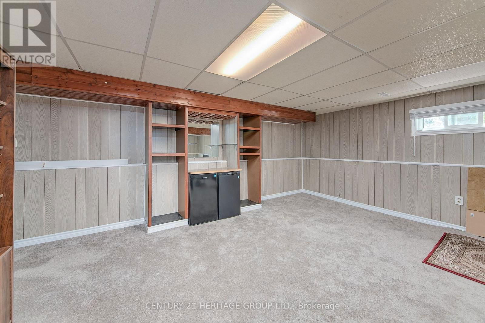 25 SHAKESPEARE CRESCENT Image 21