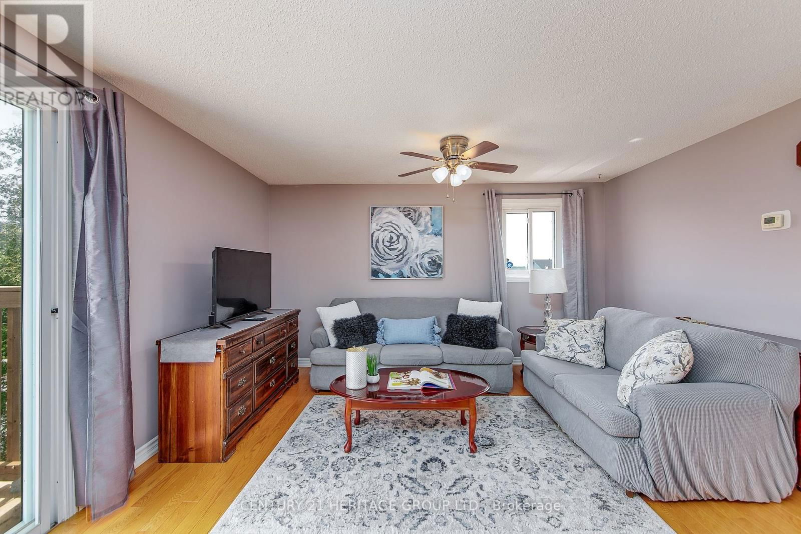 25 SHAKESPEARE CRESCENT Image 6
