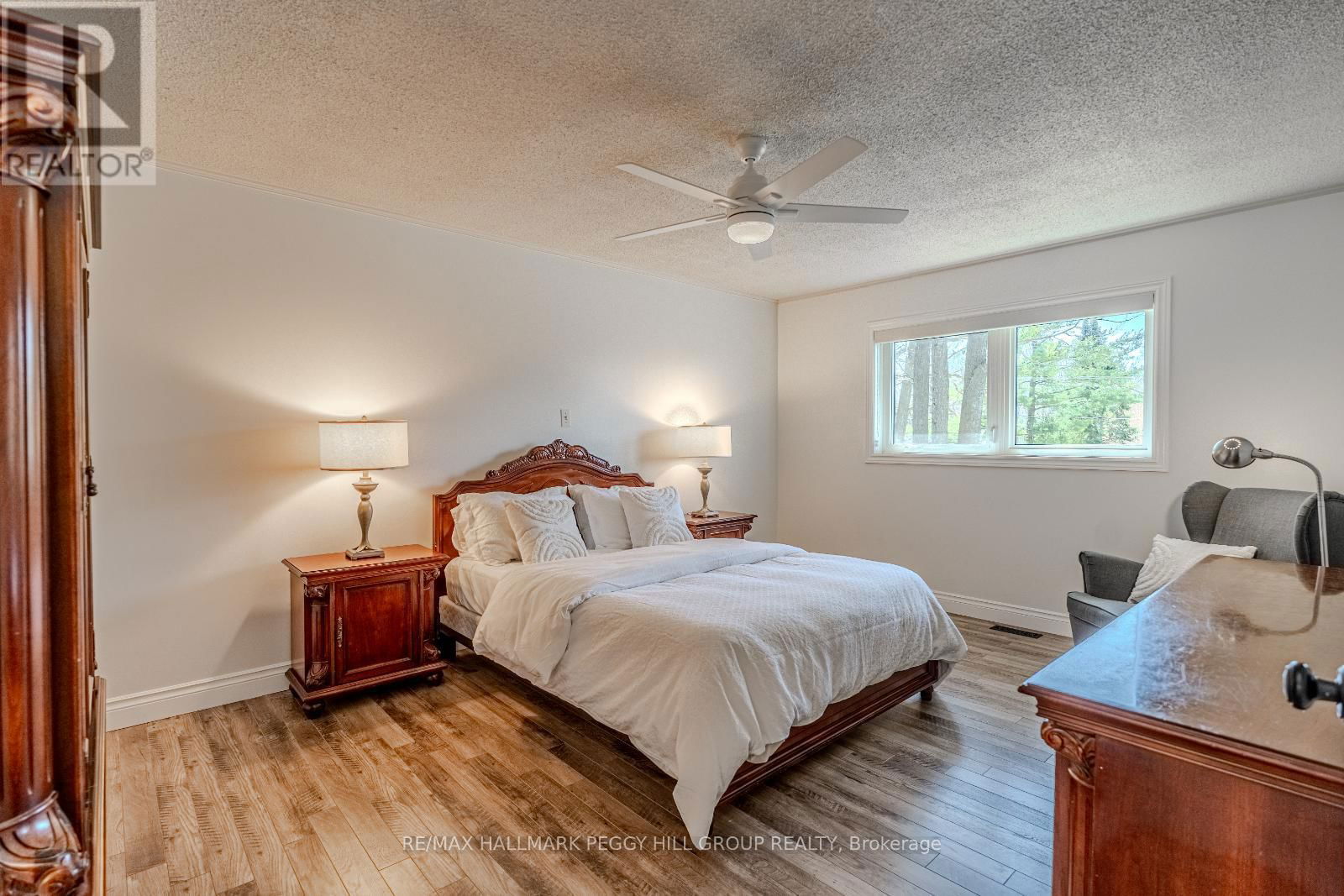 1166 SUNNIDALE ROAD Image 11