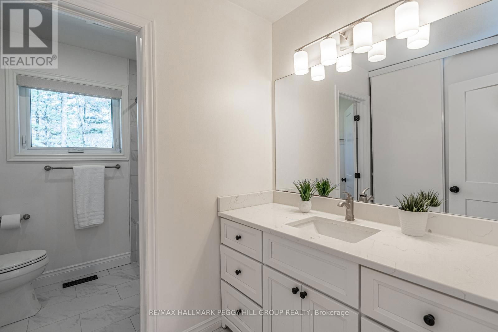 1166 SUNNIDALE ROAD Image 16