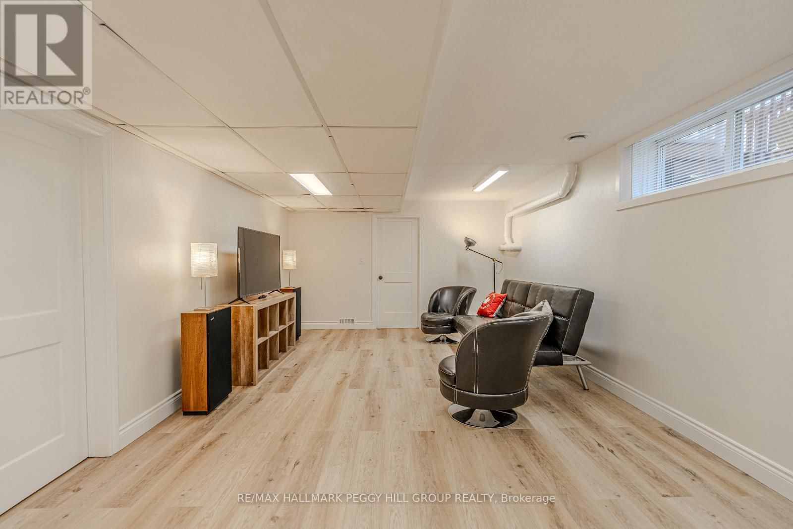 1166 SUNNIDALE ROAD Image 17