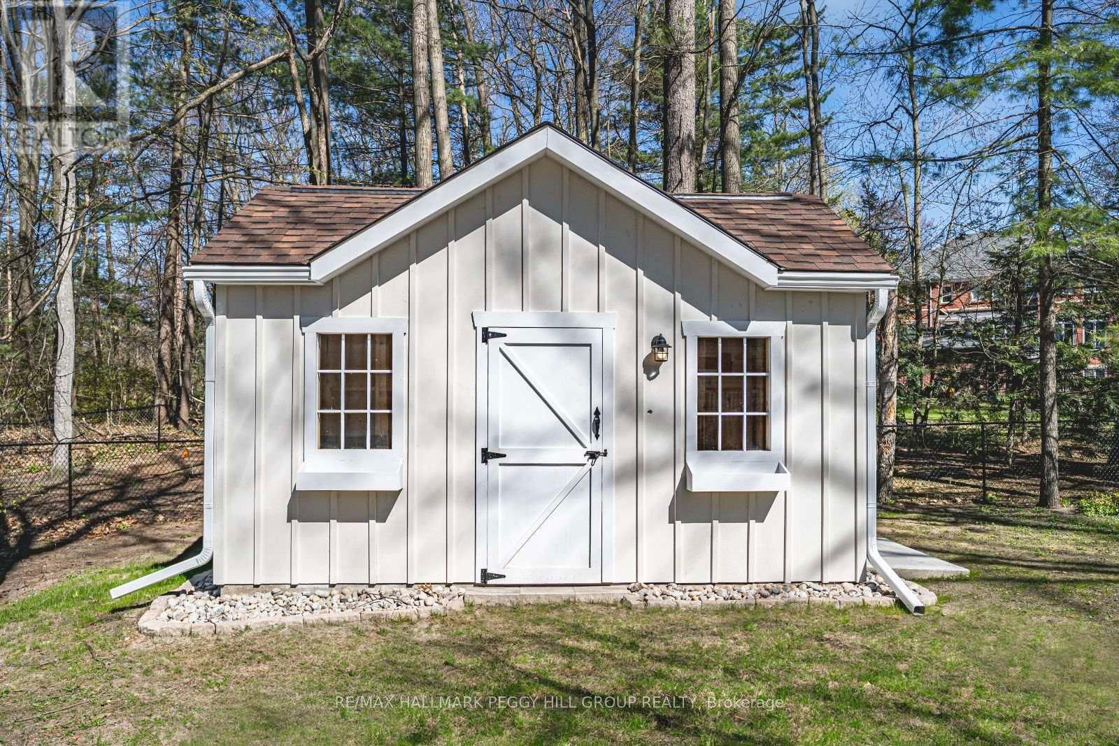 1166 SUNNIDALE ROAD Image 26