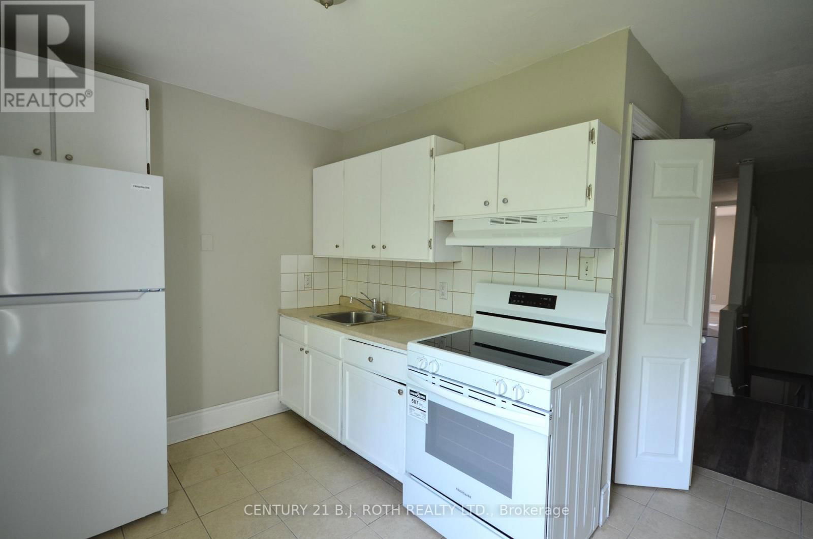 73 HIGH STREET Image 13