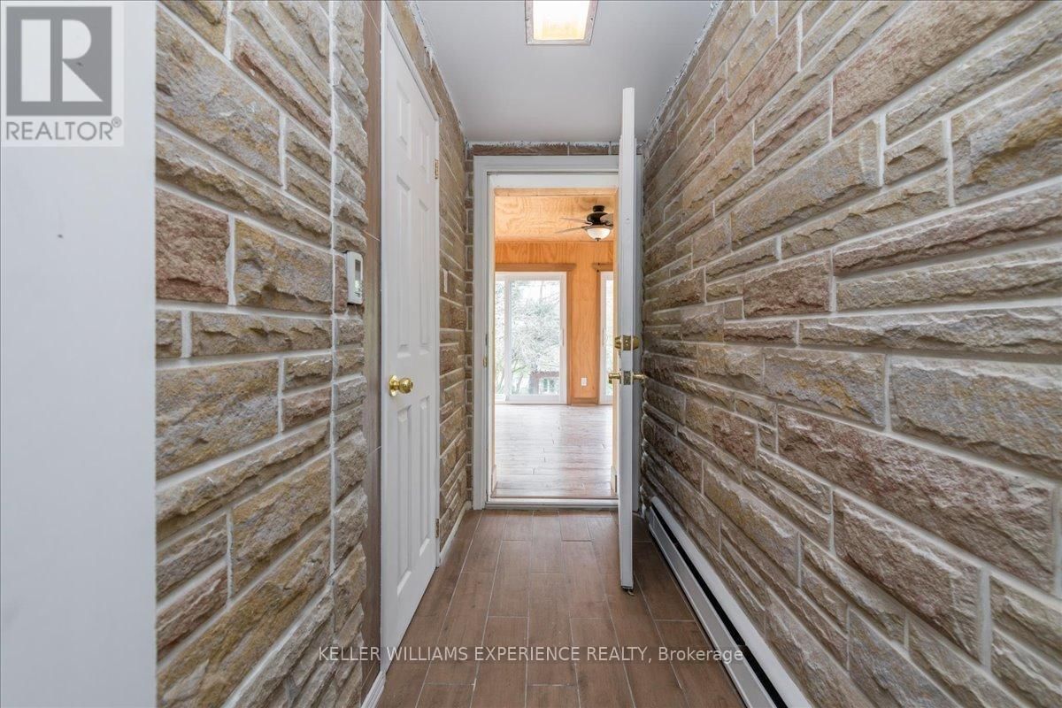 46 EUGENIA STREET Image 31