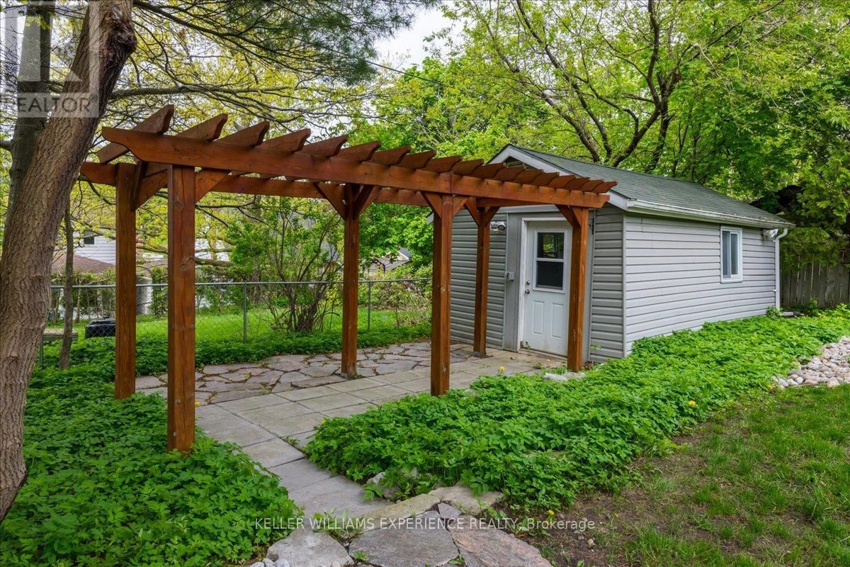 46 EUGENIA STREET Image 47