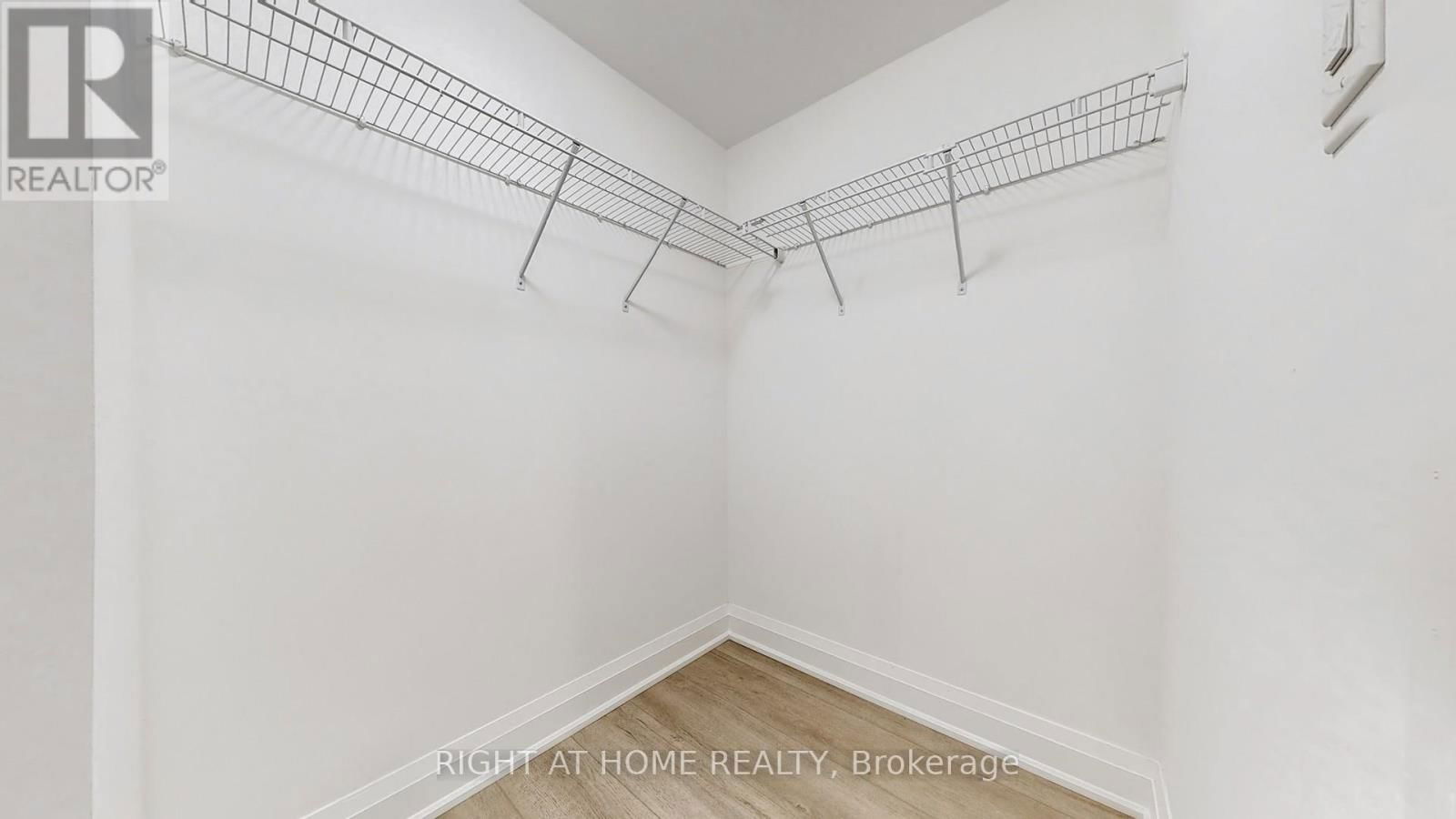 19 BARNYARD TRAIL Image 39