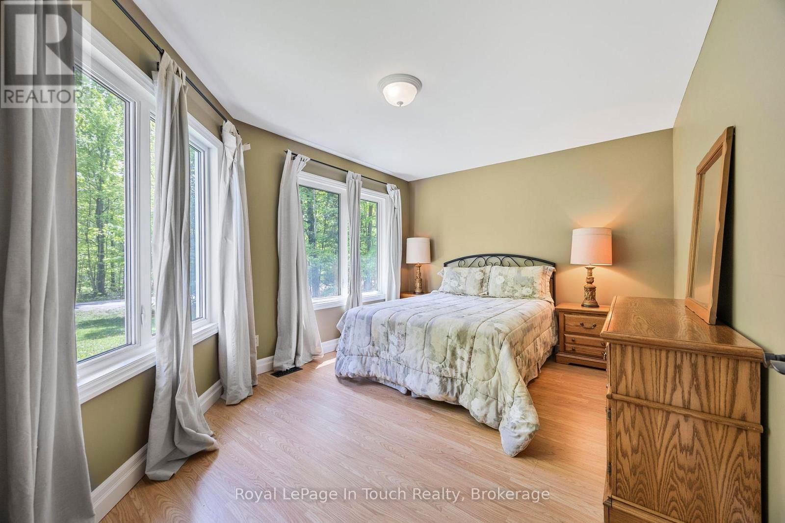 726 PENNORTH DRIVE Image 16