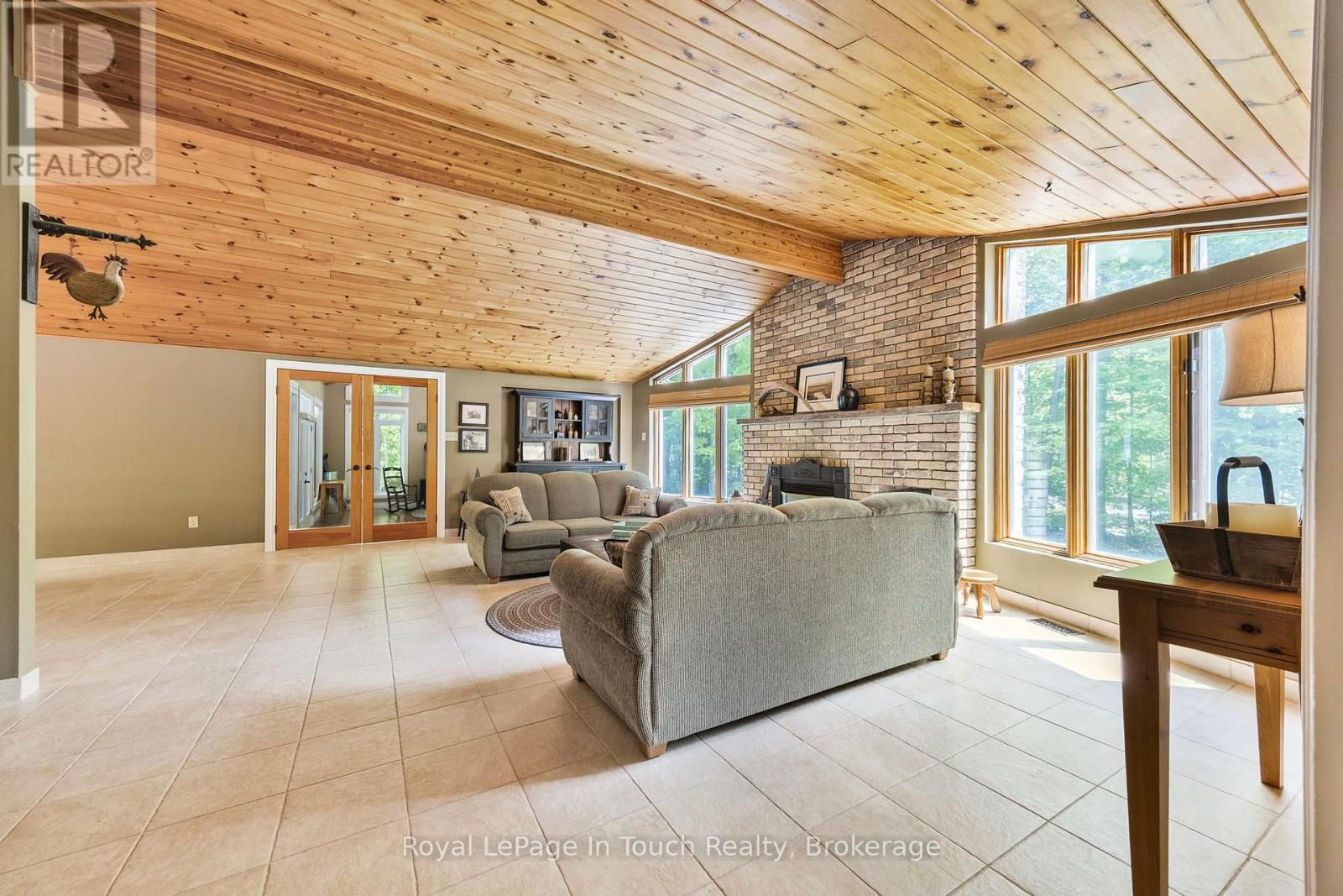 726 PENNORTH DRIVE Image 9