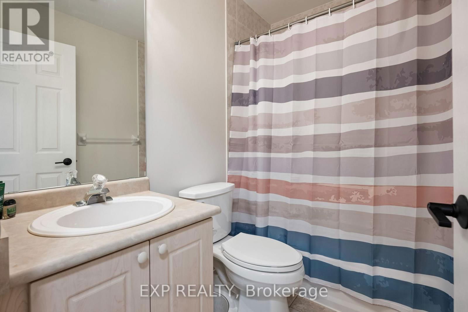 22 CRANBERRY SURF Image 35