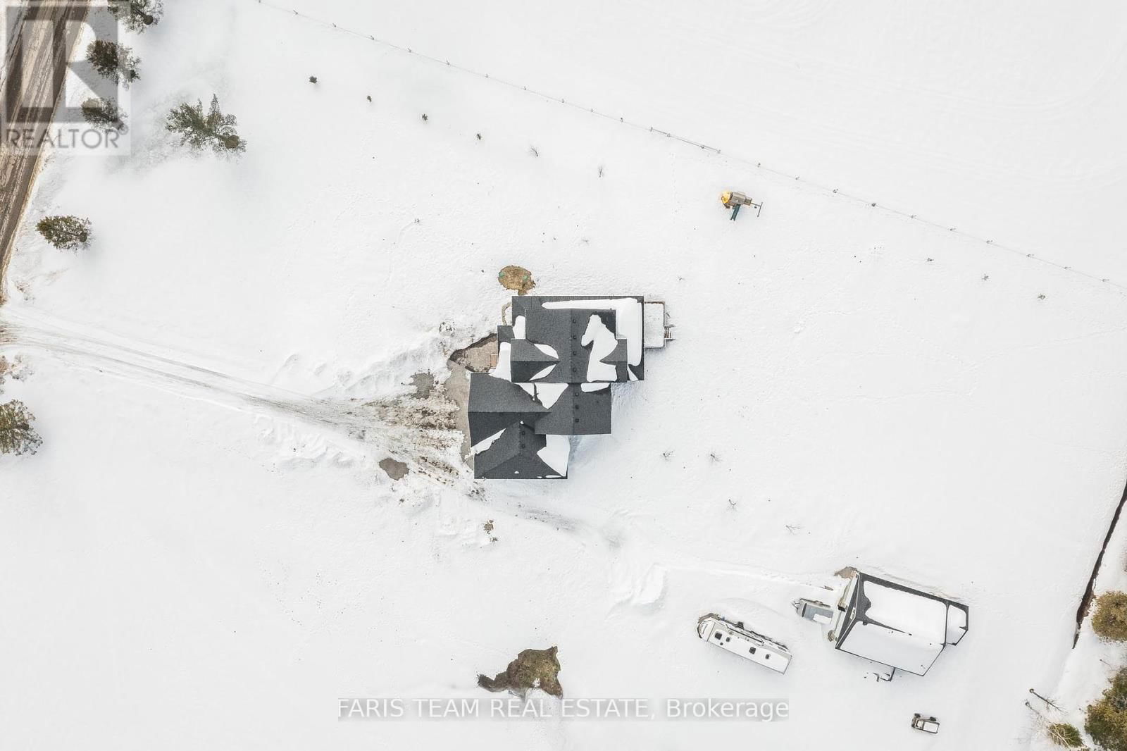 2448 STOCKDALE ROAD Image 30