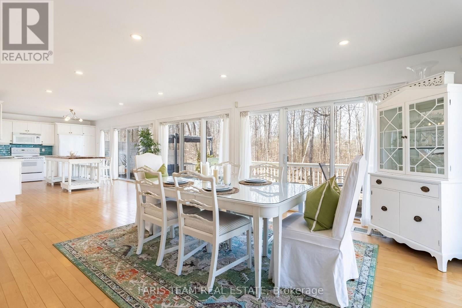 104 SILVER BIRCH DRIVE Image 11