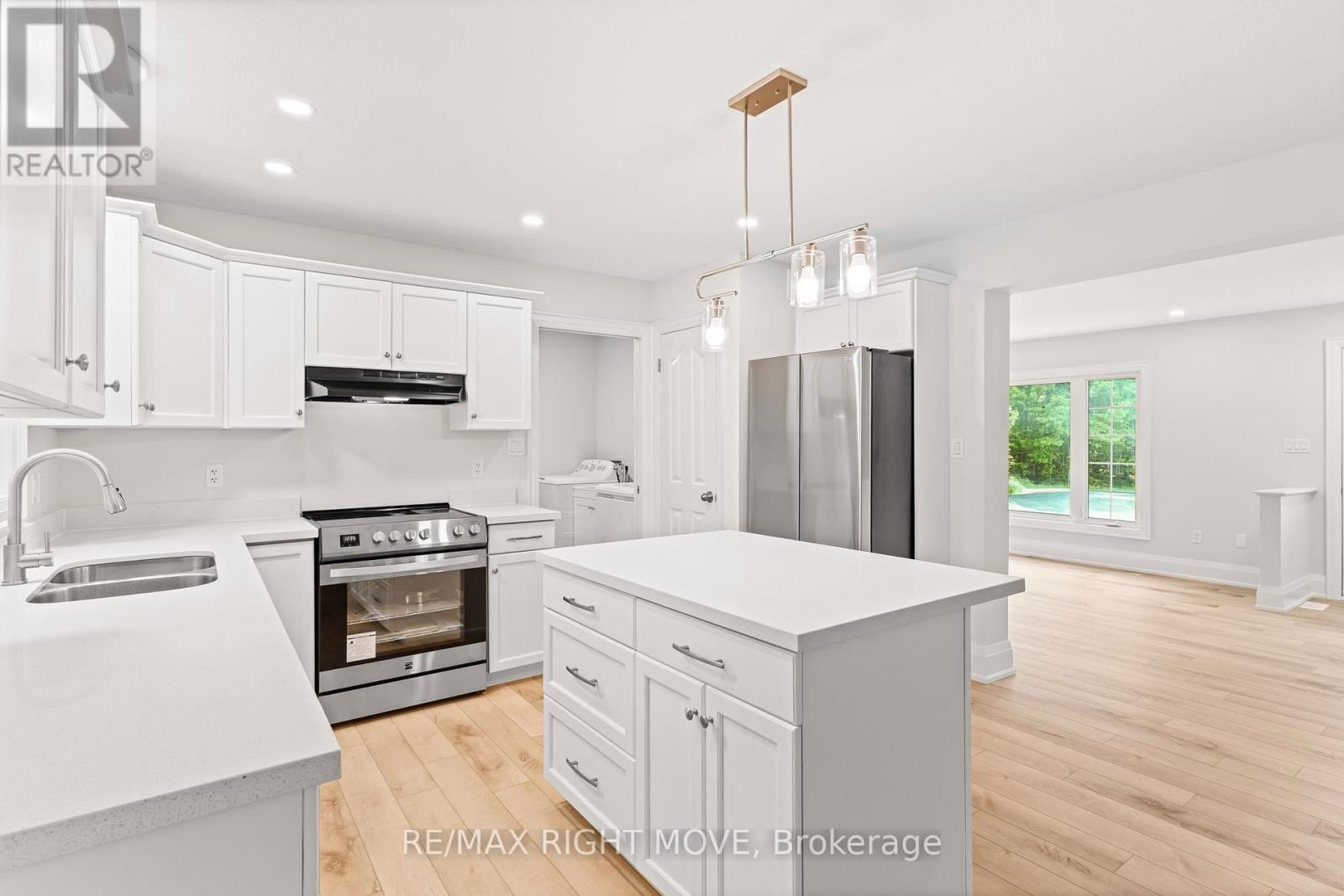 1 OJIBWAY COURT Image 16