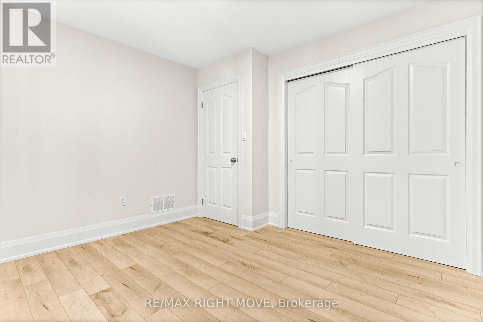 1 OJIBWAY COURT Image 28