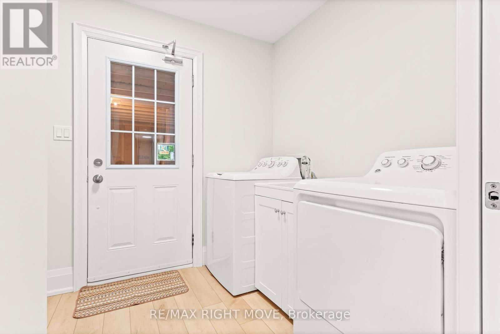 1 OJIBWAY COURT Image 31