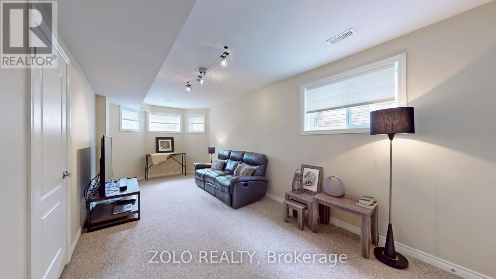 7 GOLDEN EAGLE WAY Image 15