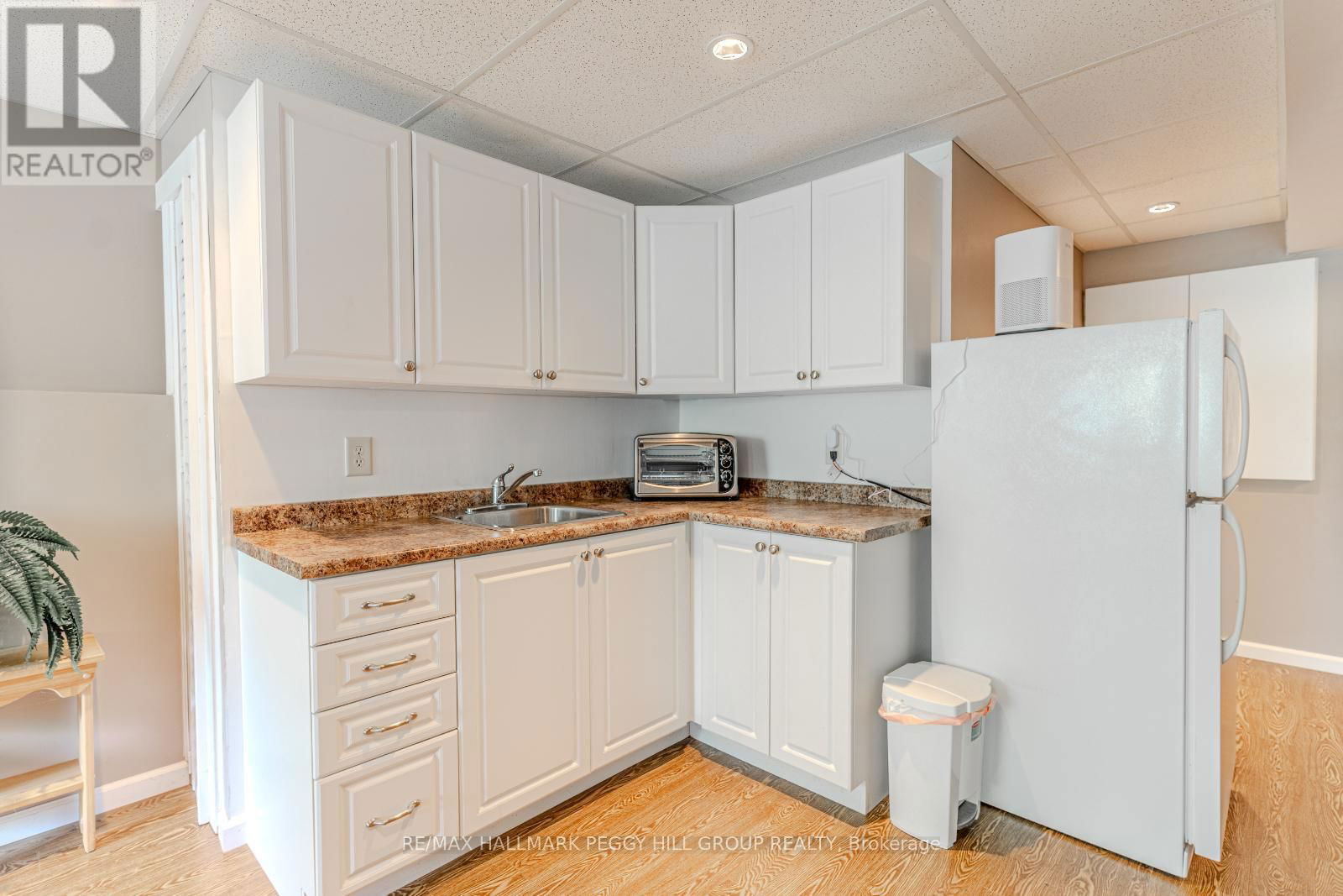 20 DUNNETT DRIVE Image 23
