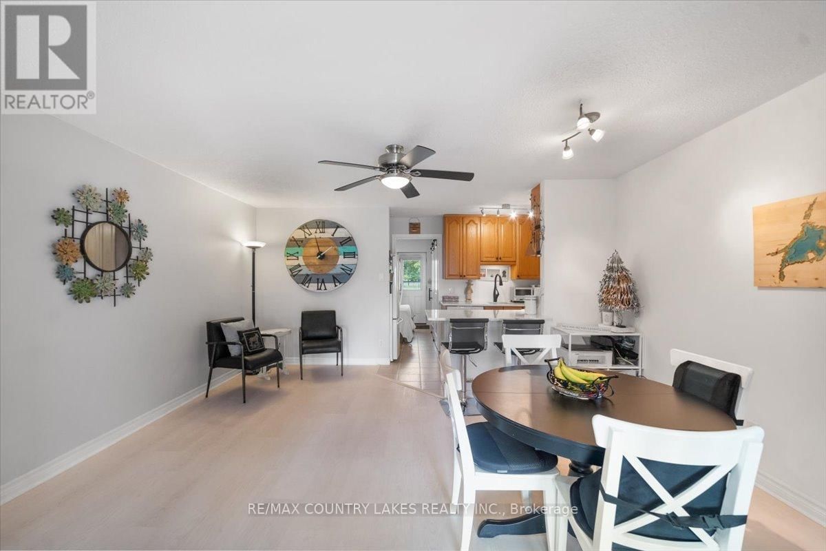 9 - 3 PARADISE BOULEVARD Image 5