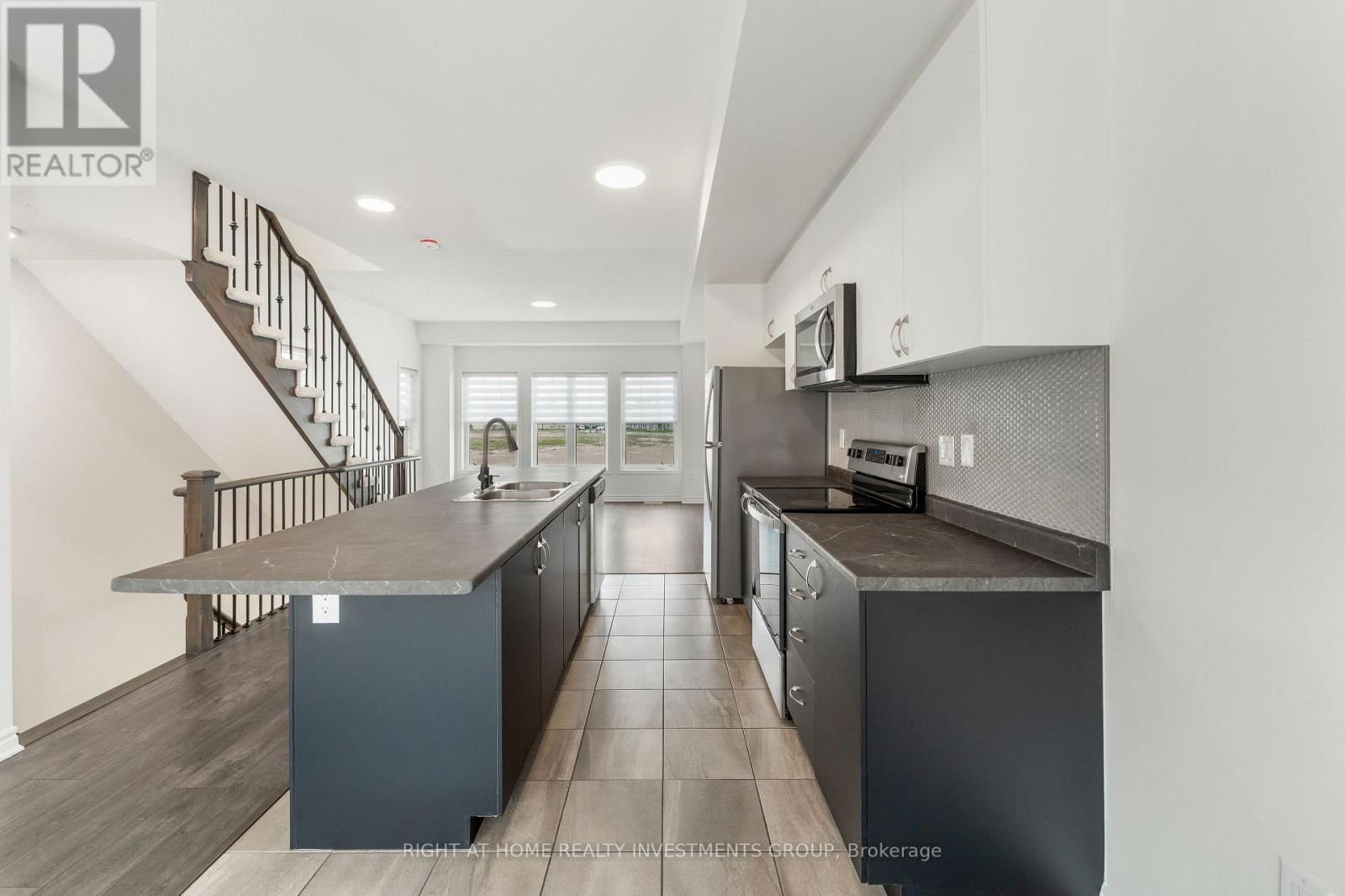 115 SANDHILL CRANE DRIVE Image 12