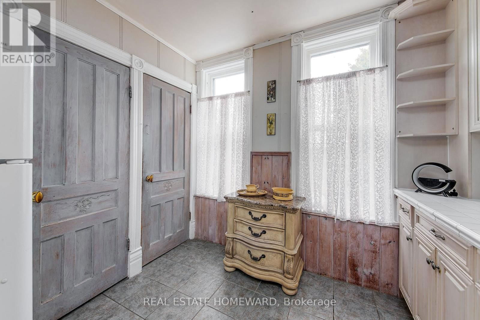 75 PATRICK STREET Image 22