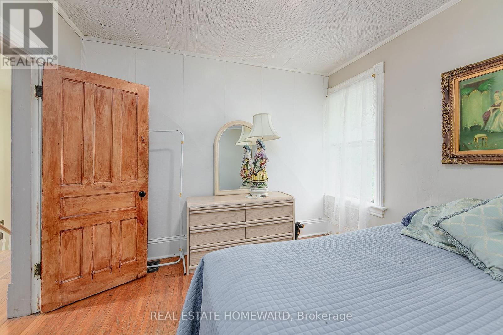 75 PATRICK STREET Image 34