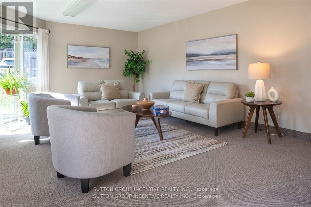 305 - 131 CLAPPERTON STREET Image 2