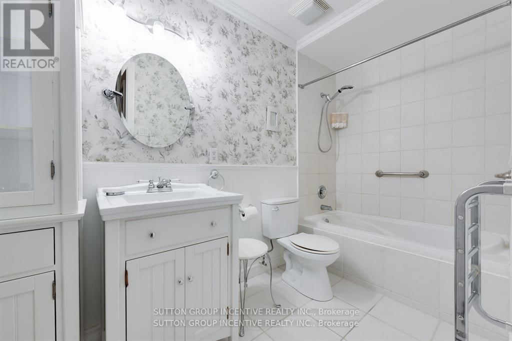 305 - 131 CLAPPERTON STREET Image 9