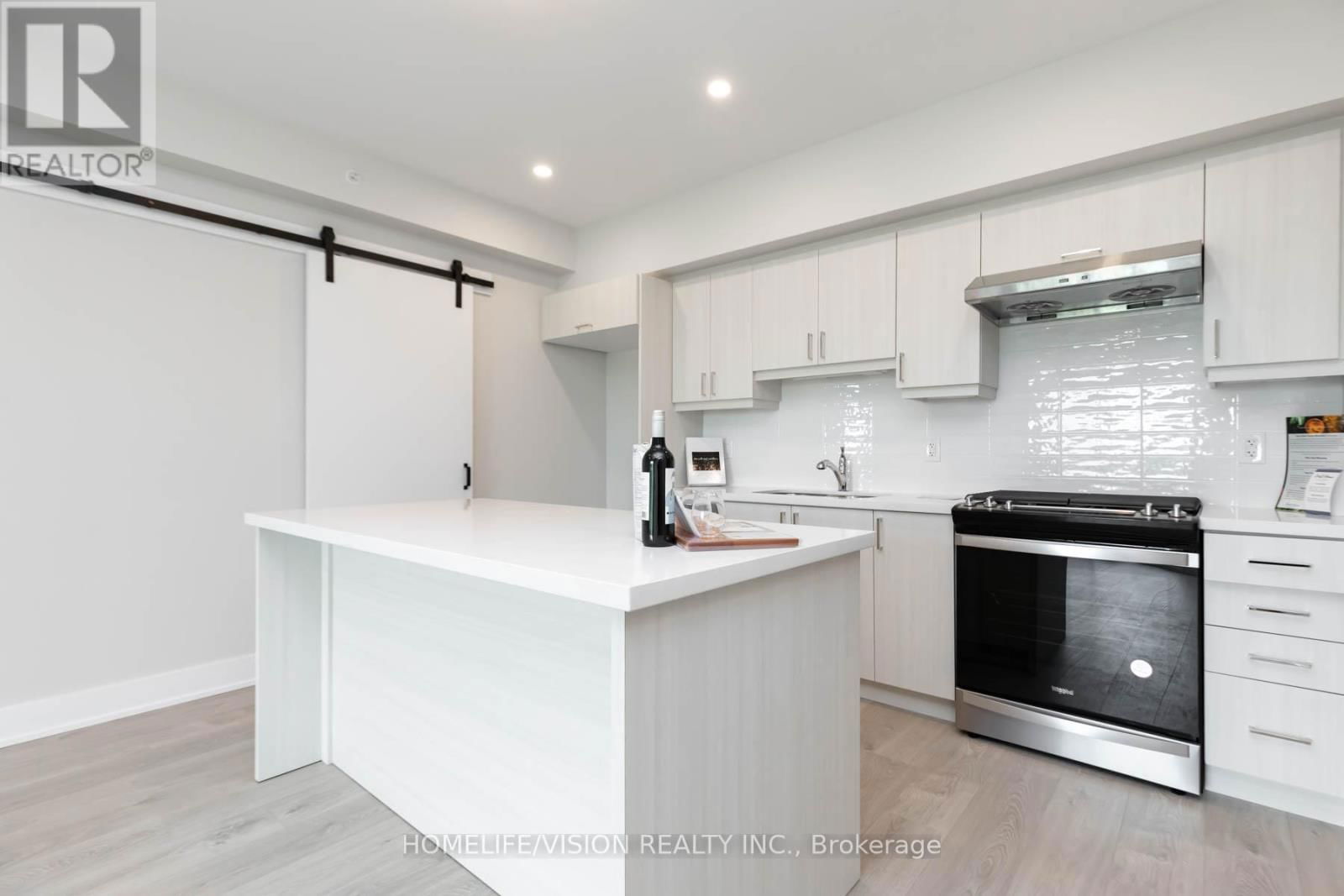 410 - 1 CHEF LANE Image 10