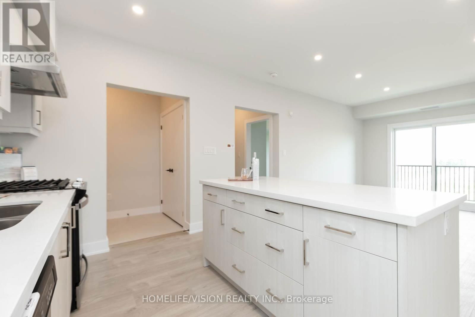 410 - 1 CHEF LANE Image 12