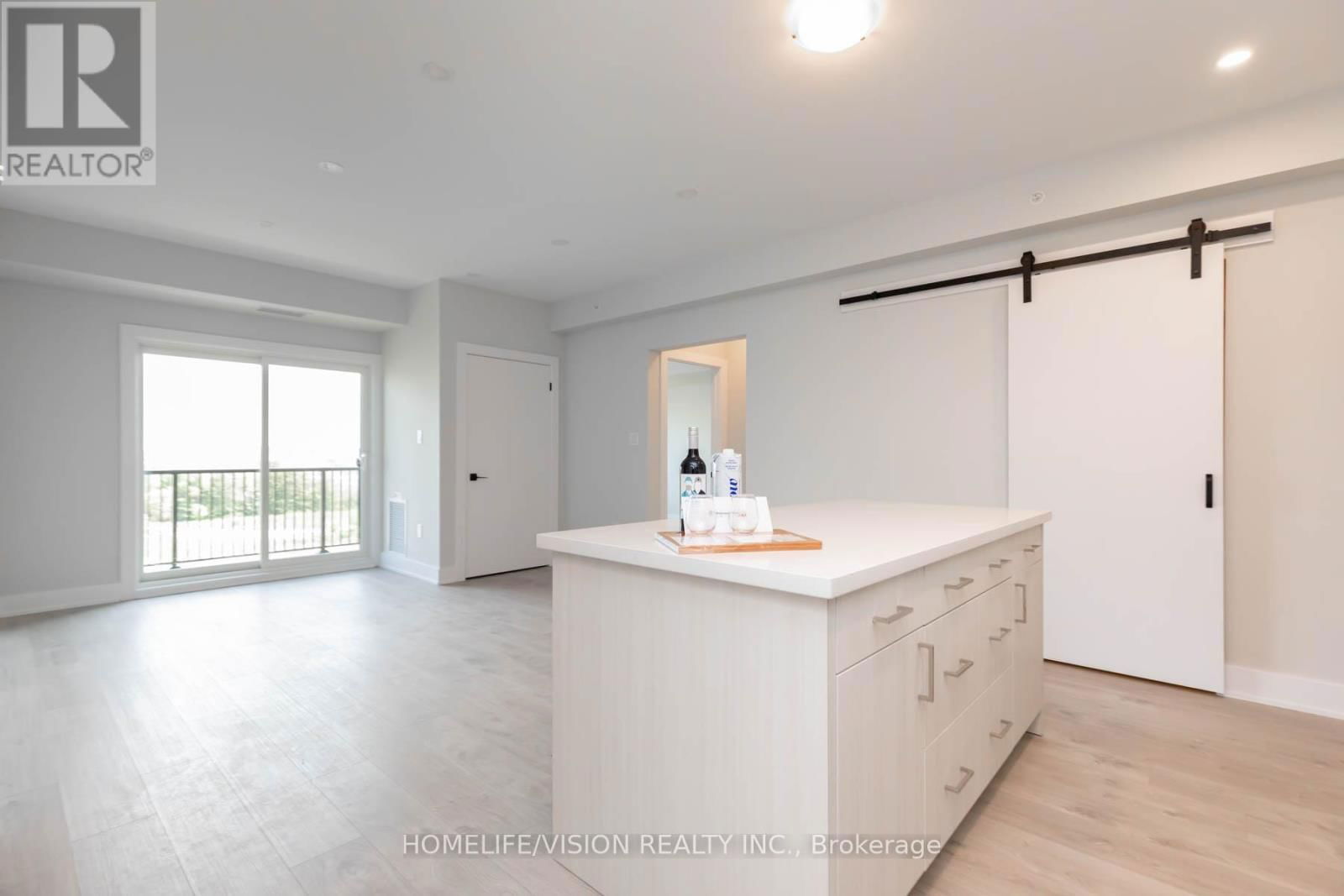 410 - 1 CHEF LANE Image 3