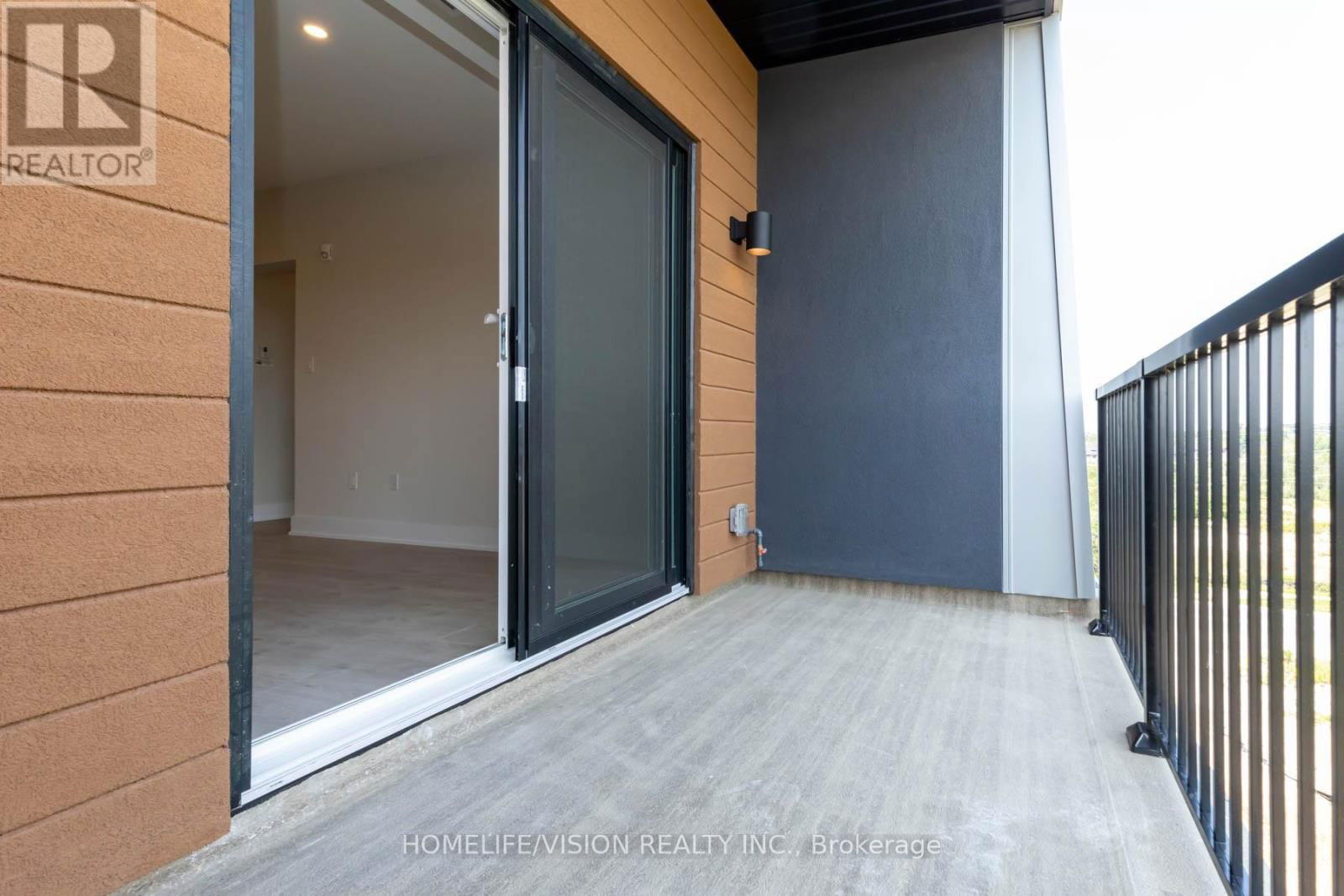 410 - 1 CHEF LANE Image 32
