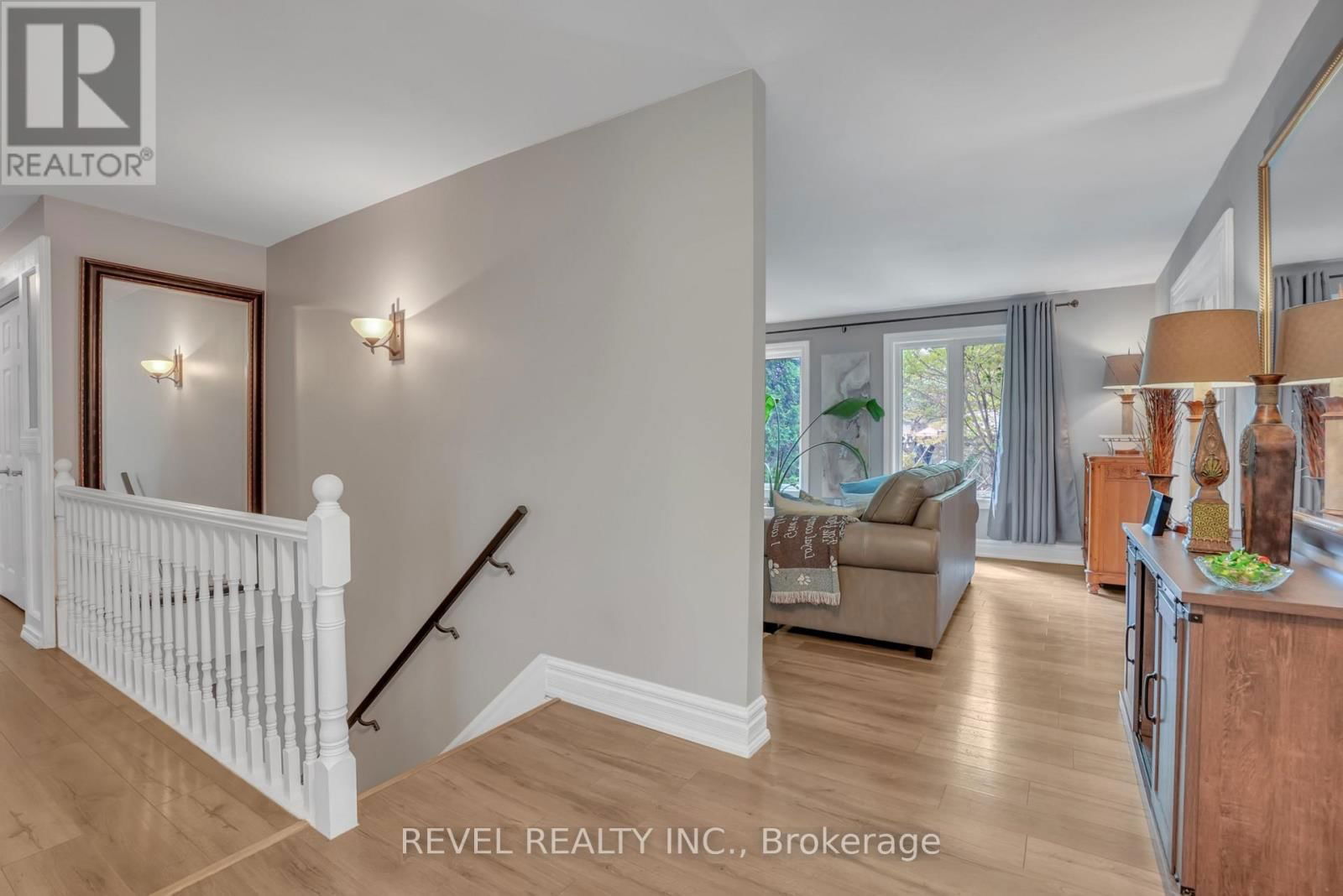 59 WITHALL GROVE Image 7