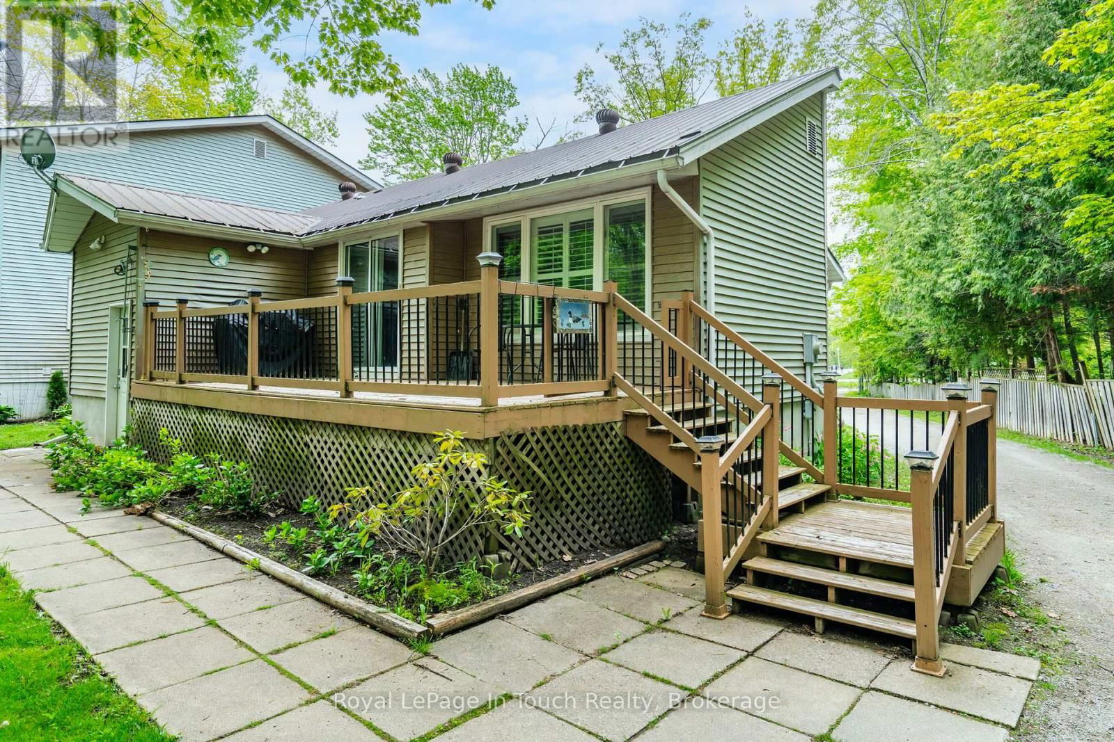 66 JOLIET CRESCENT Image 11