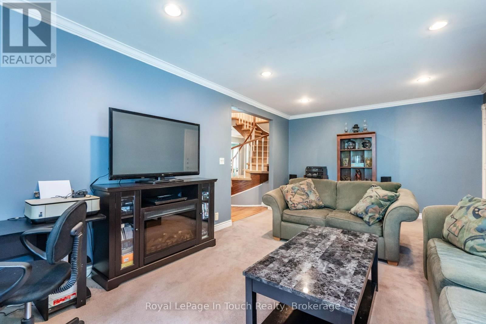66 JOLIET CRESCENT Image 22