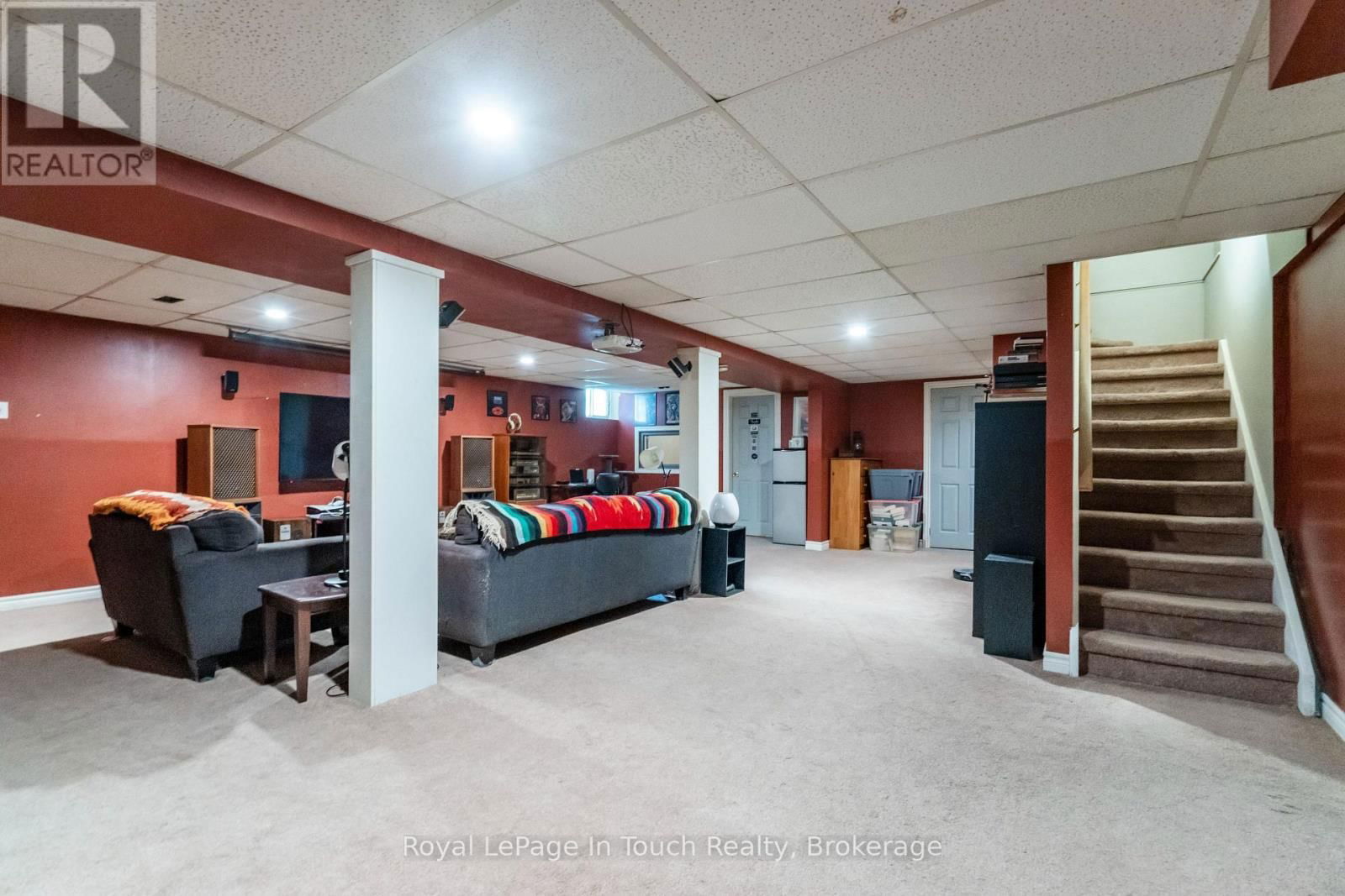66 JOLIET CRESCENT Image 31