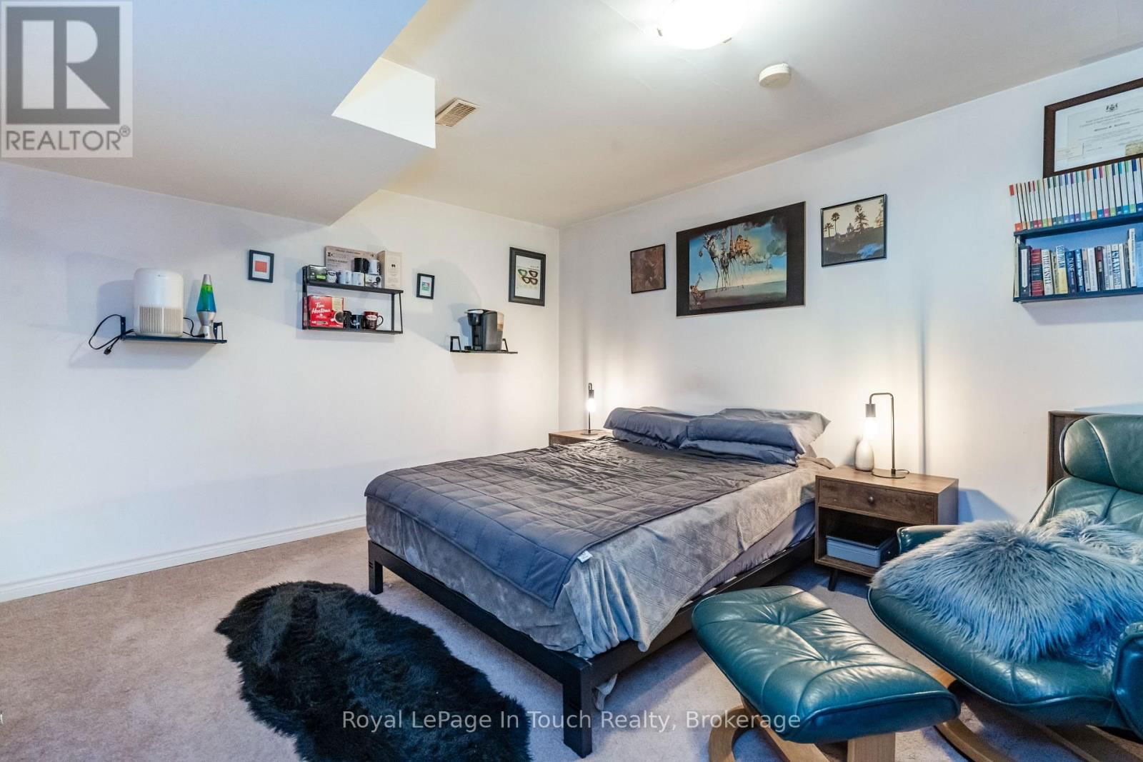 66 JOLIET CRESCENT Image 34