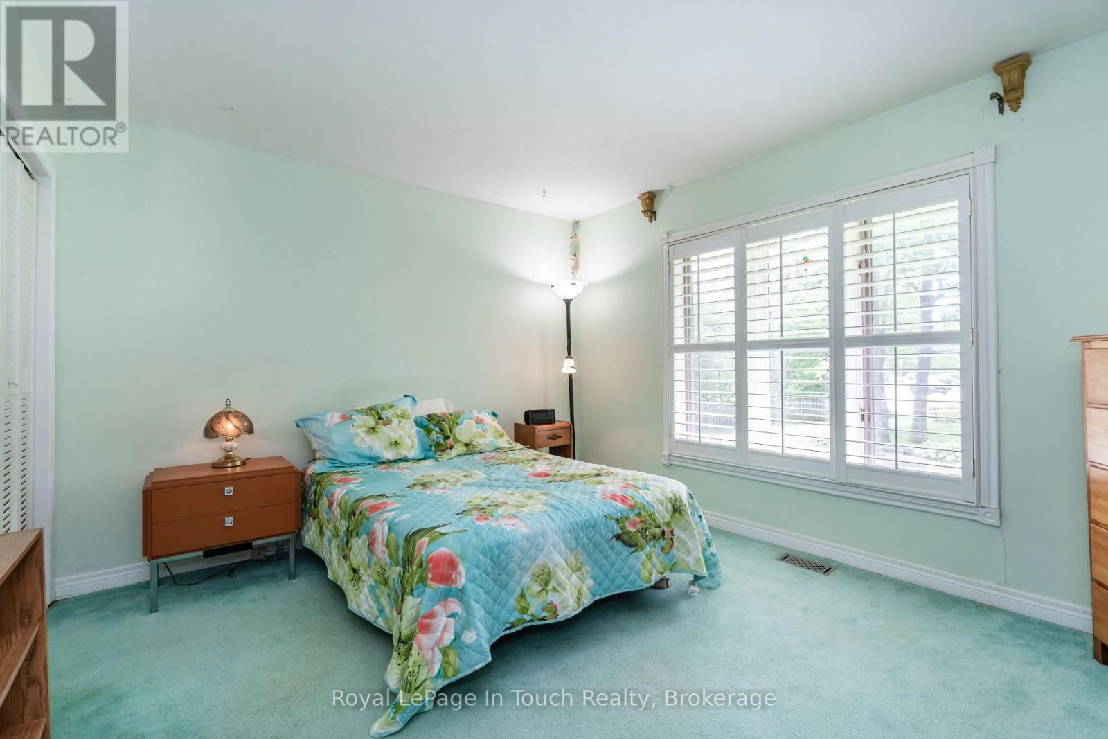 66 JOLIET CRESCENT Image 42