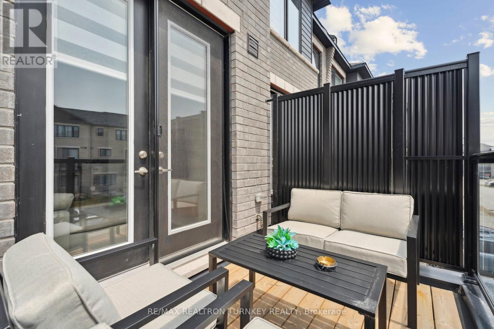 28 SPRY LANE Image 31