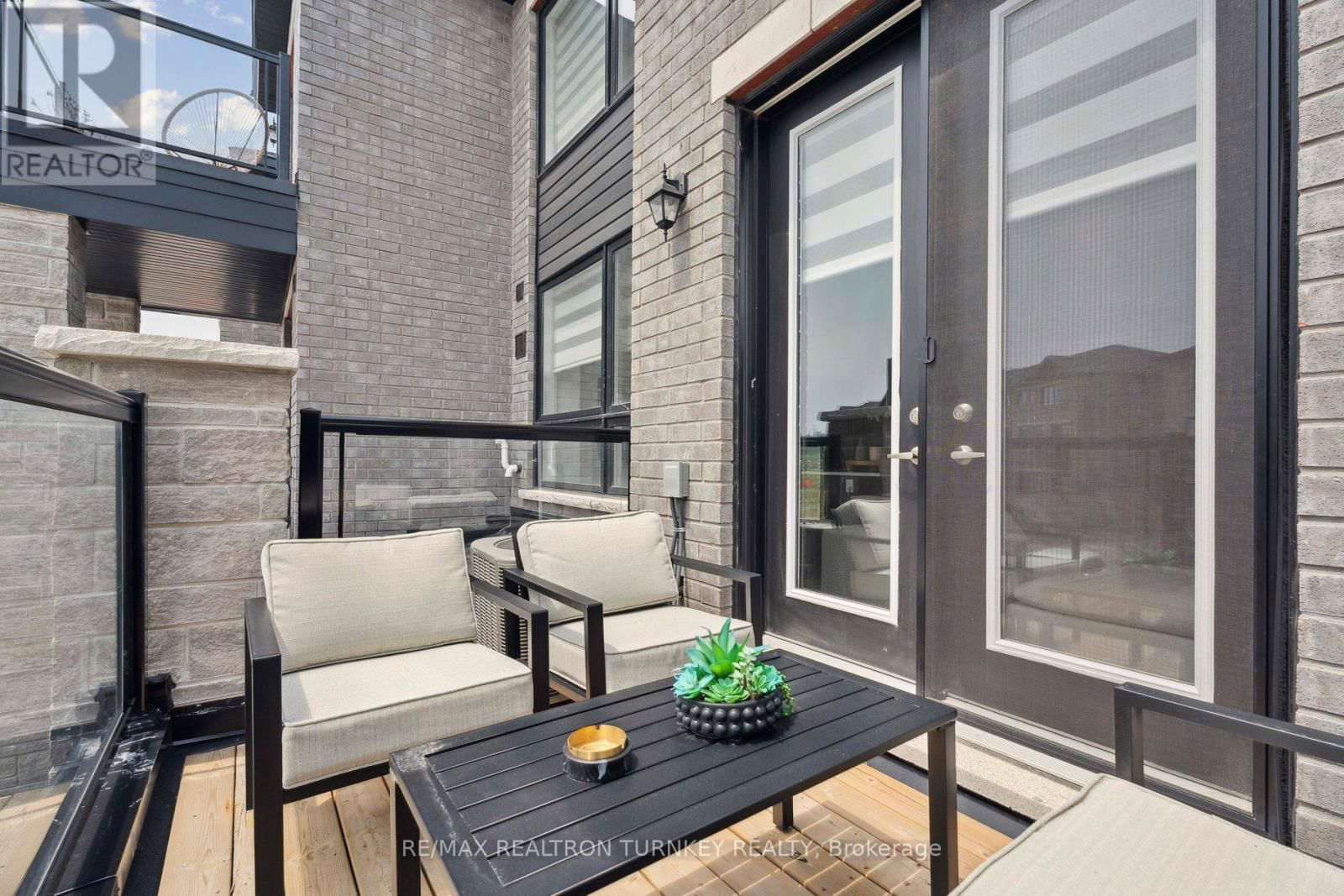 28 SPRY LANE Image 33